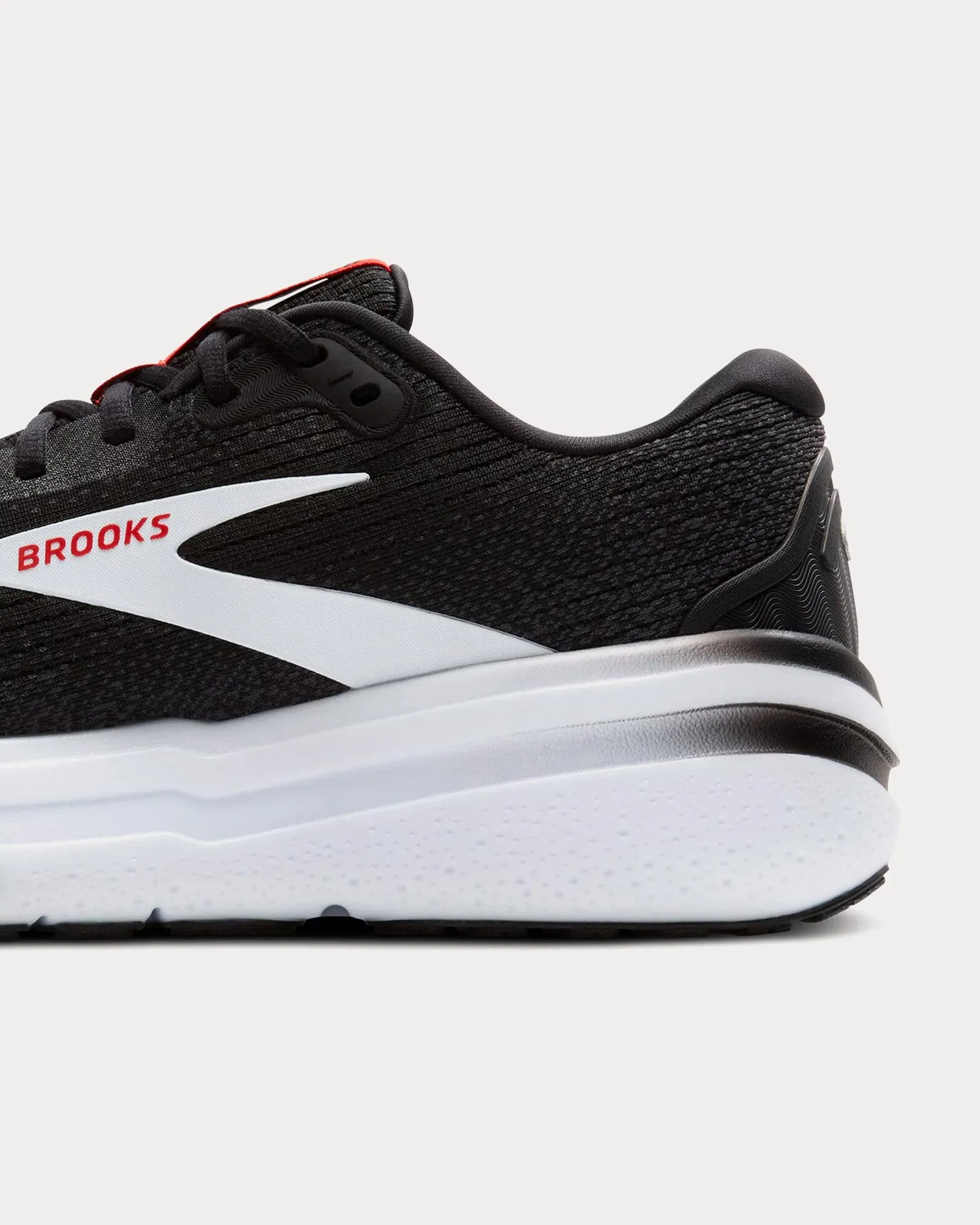Ghost Max 2 Black / White / Fiery Red Running Shoes