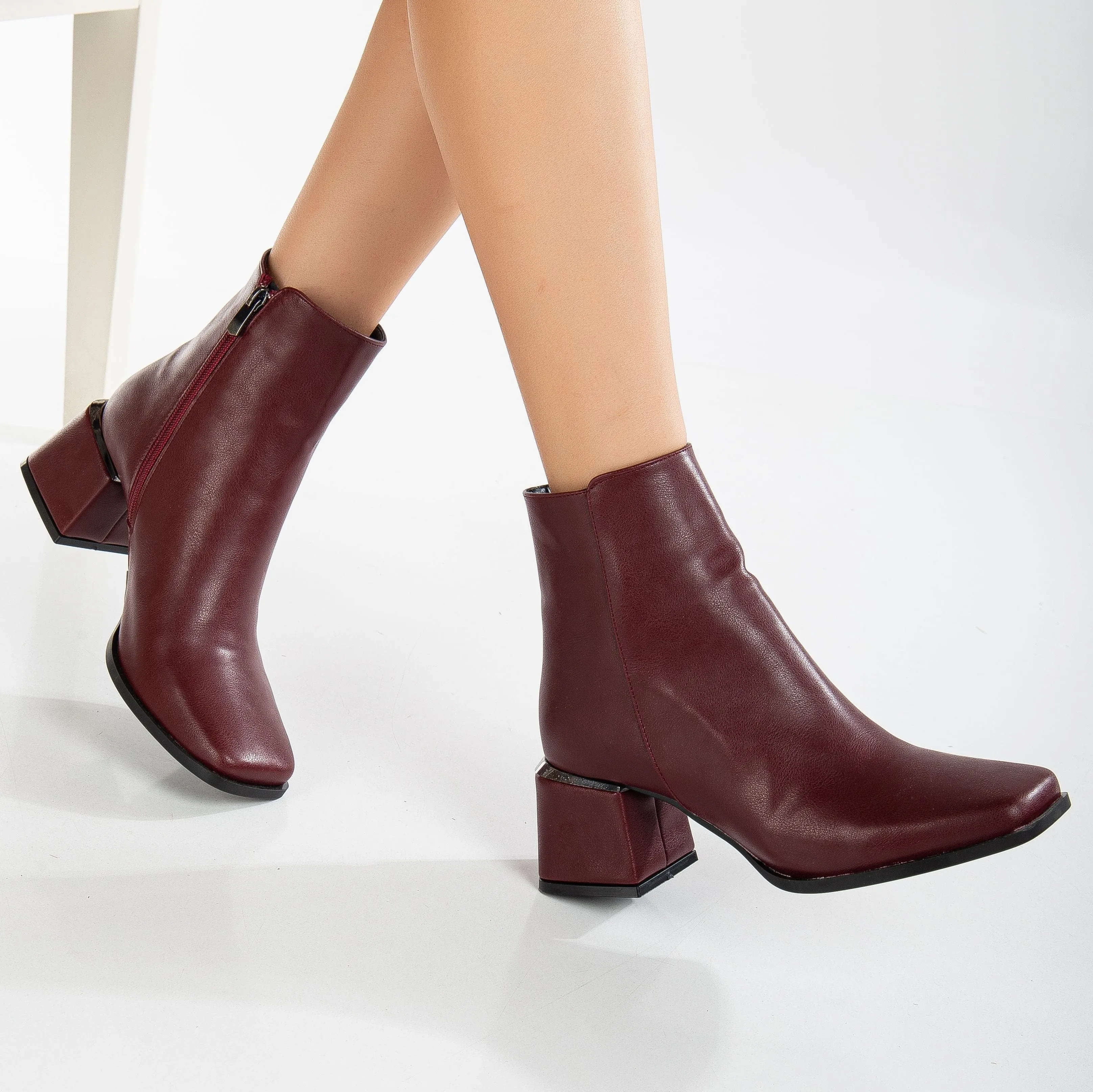 Odette Vegan Leather Ankle Boots | Burgundy Matt