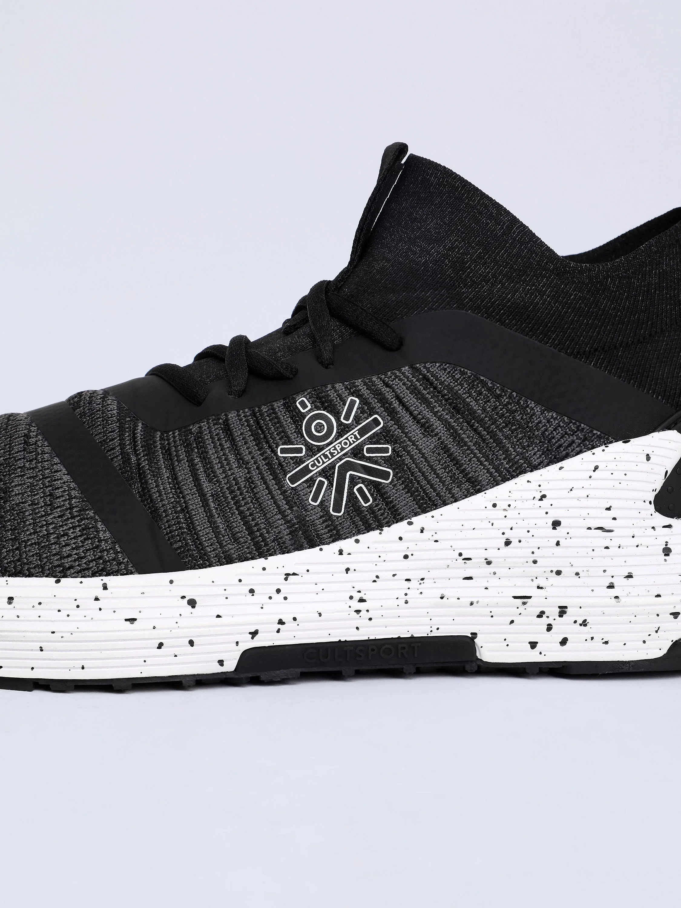 Pro-Train Men Training Shoes - Black/White