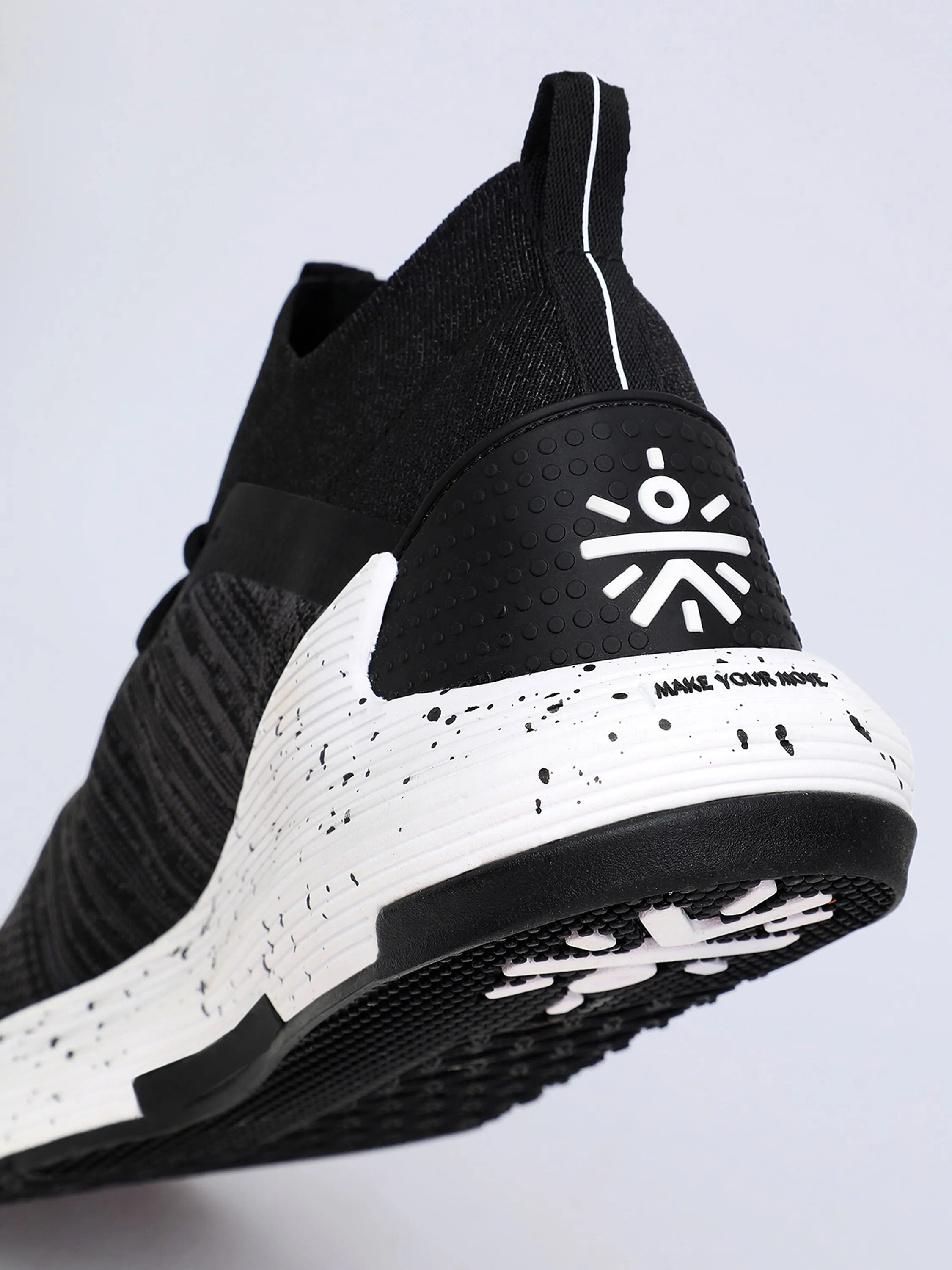 Pro-Train Men Training Shoes - Black/White