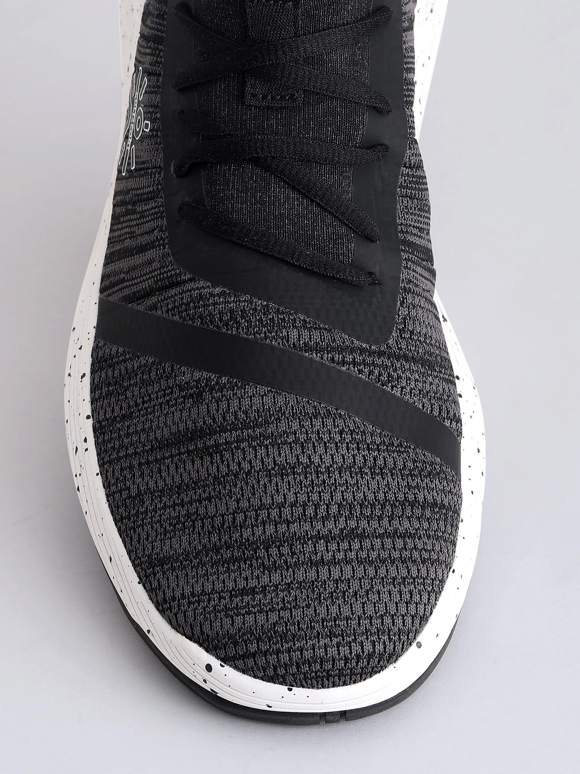 Pro-Train Men Training Shoes - Black/White