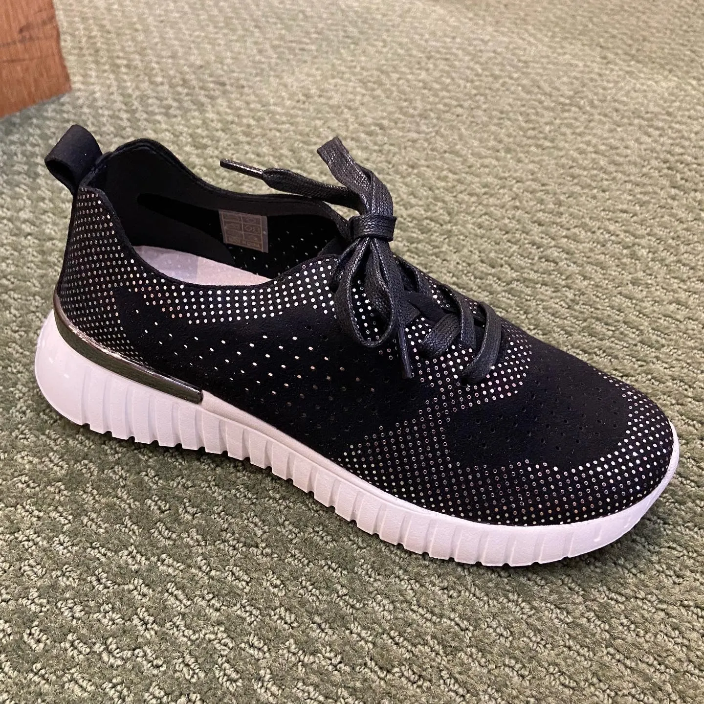 Tulip Sneak - Black