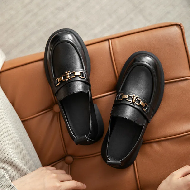 Women Retro Chain Leather Soft Loafers