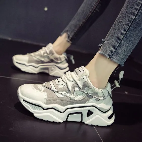 Women's Trendy Black/White Mesh Breathable Sneaker Shoes