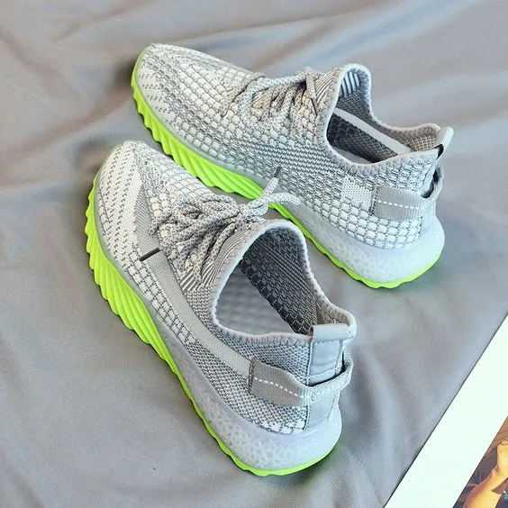 Women's Trendy FlyKnit Mesh Breathable Sneaker Shoes
