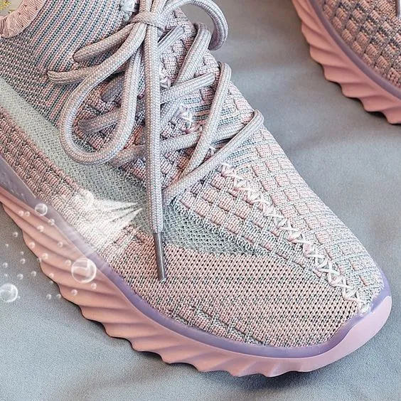 Women's Trendy FlyKnit Mesh Breathable Sneaker Shoes